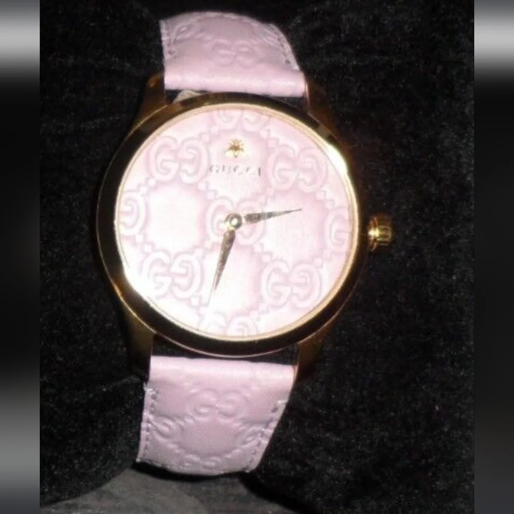 ITALIAN LUXURY PiNK QUILTED GUCCI WATCH ⌚️